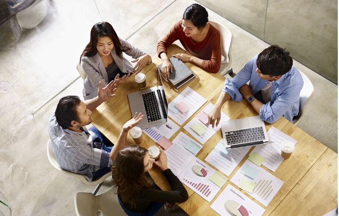 How to Work in Japan Legally: Japanese Work Visas Eligibility How to Work in Japan Legally: Japanese Work Visas Eligibility